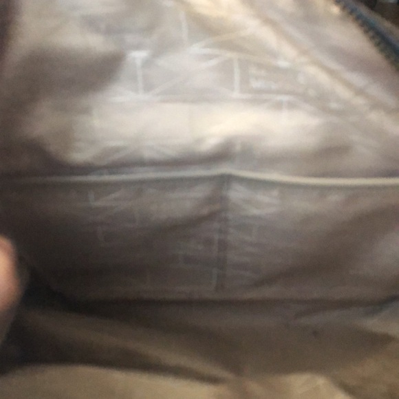 LAST CHANCE 💄 Badgley Mischka One Size Fits All Satchel with dust bag - Picture 10 of 13